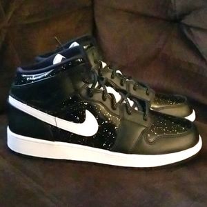 Jordan | Shoes | Air Jordan Mid Black Glitter Gs | Poshmark